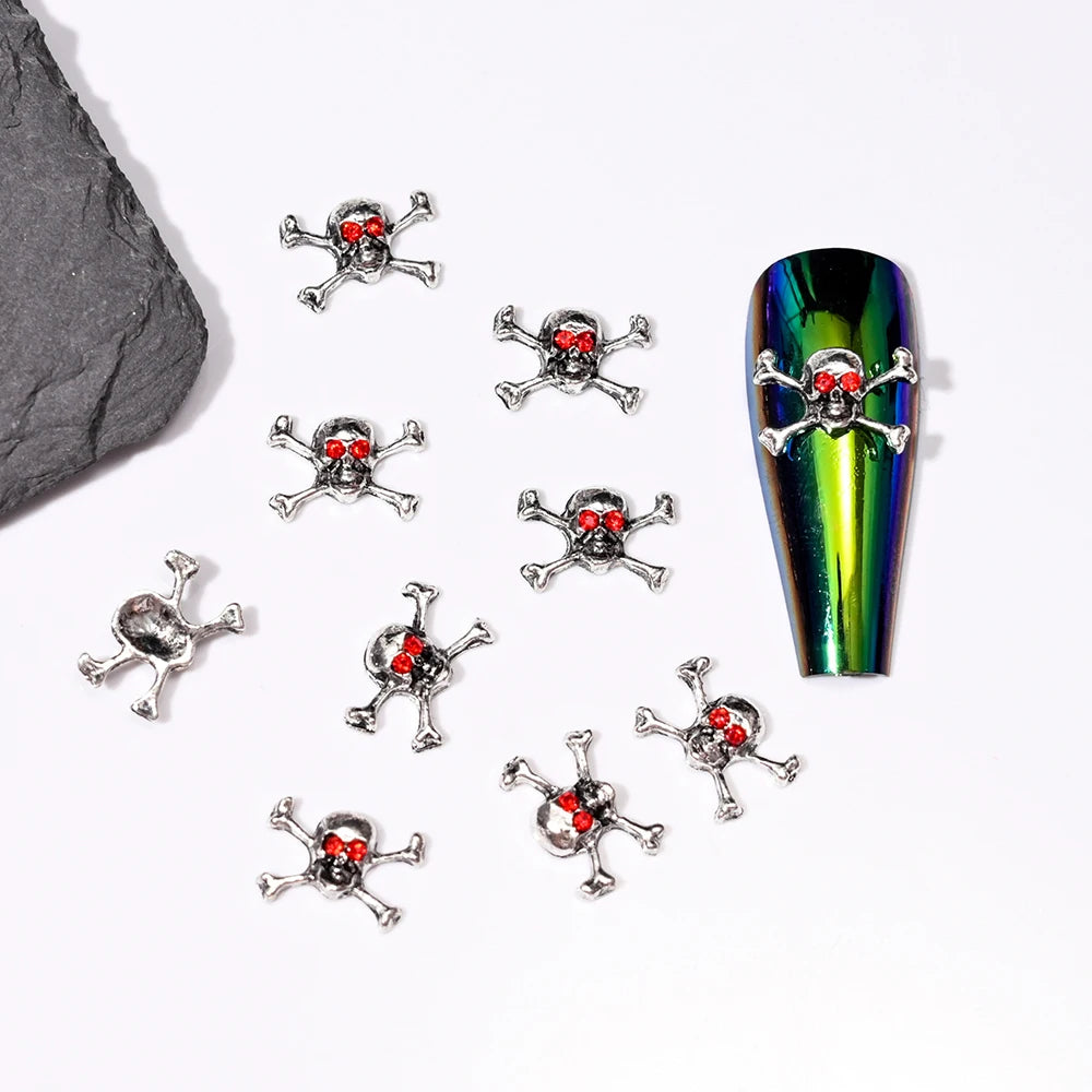 10Pcs Halloween Fake Weapon with Blood Nail Charms Bloody Horror Metal Nail Art Decorations Manicure Accessories Punk Jewelry *&