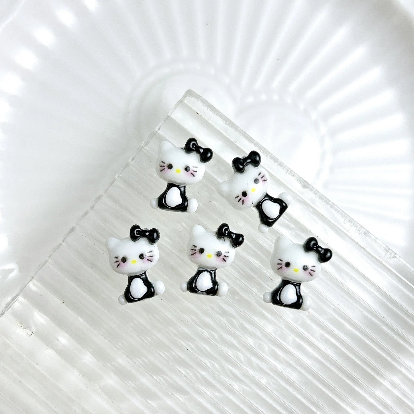 50Pcs Black and White Hello Kitty Nail Charms Cute 3D Heart and Bowtie Nail Art Accessories for a Stylish and Adorable Manicure