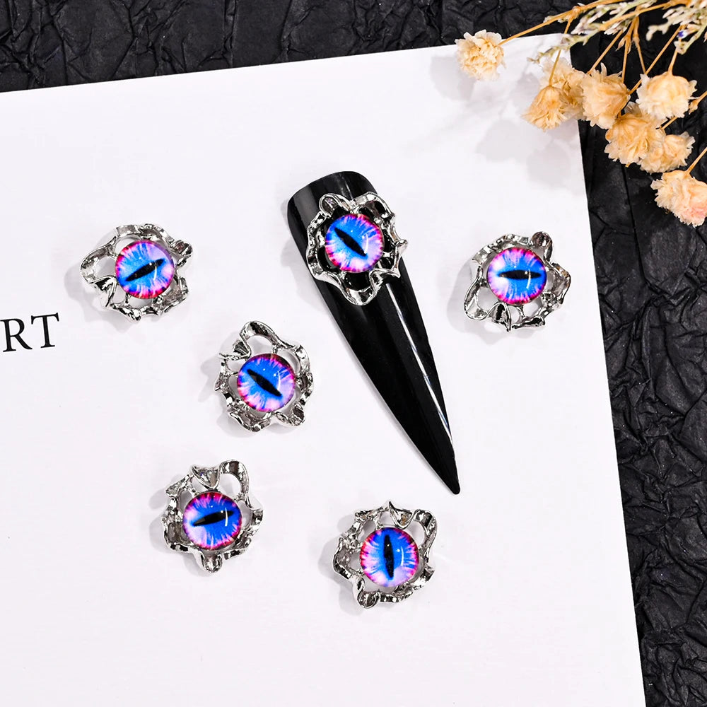 10Pcs Halloween Fake Weapon with Blood Nail Charms Bloody Horror Metal Nail Art Decorations Manicure Accessories Punk Jewelry *&