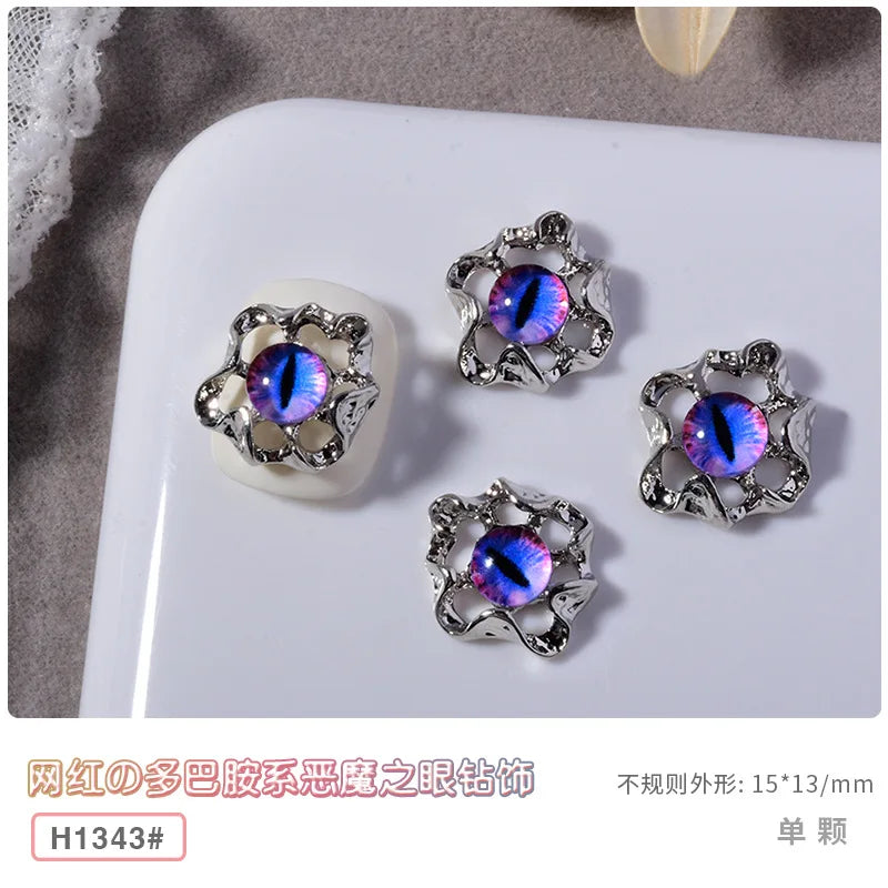 10PCS 3D Devil's Eye Pupil Nail Art Charms Alloy Kawaii Accessories Part For Manicure Decor Halloween Nails Decoration Supplies