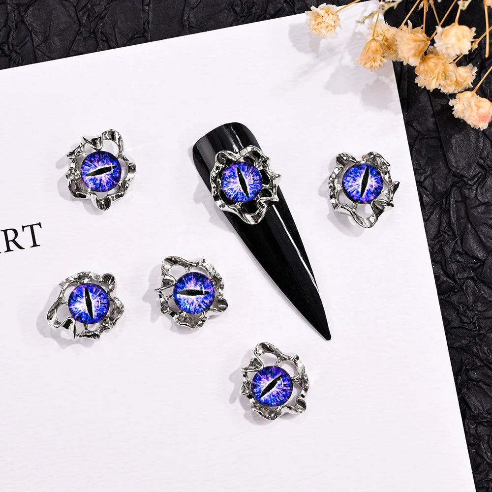10Pcs Halloween Fake Weapon with Blood Nail Charms Bloody Horror Metal Nail Art Decorations Manicure Accessories Punk Jewelry *&